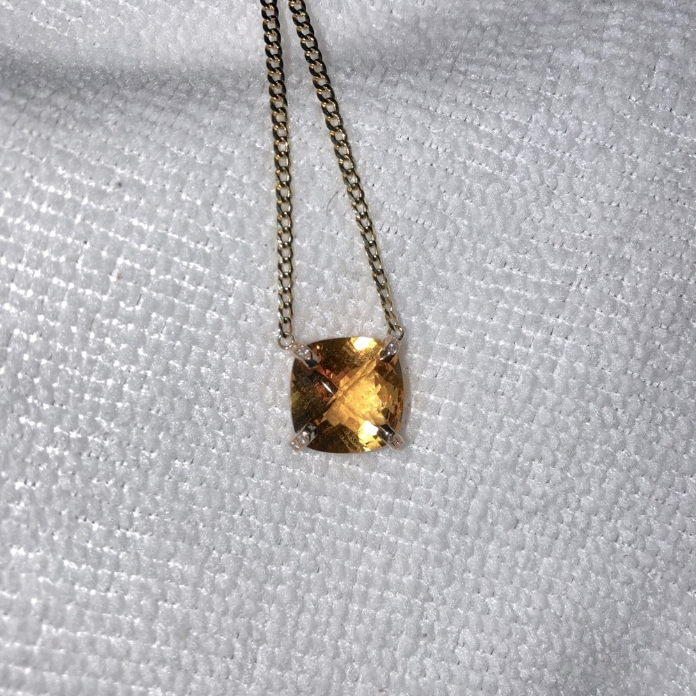 Gorgeous citrine stone and diamonds necklace